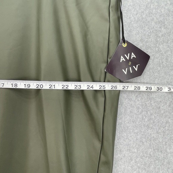 Ava & Viv Womens Sz 4X Plus Green Faux Leather Legging Pull On Pants Stretch NWT - Picture 11 of 11